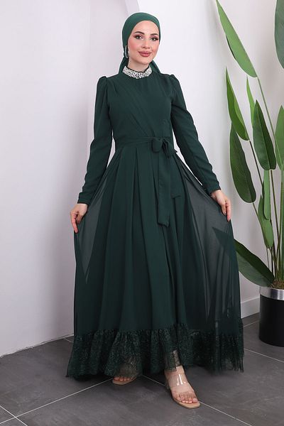 İmajButik Βραδινό φόρεμα με λεπτομέρεια από σμαραγδένια πράσινη πέτρα