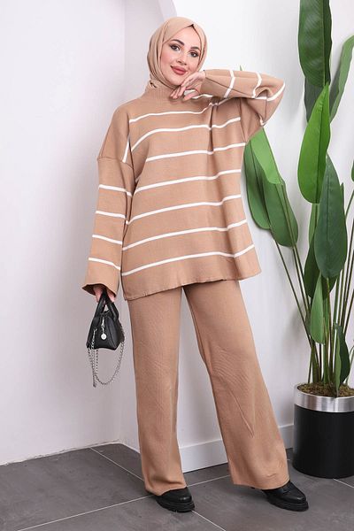 İmajButik Σετ πλεκτό ριγέ τουνίκ με μπισκότο παντελόνι