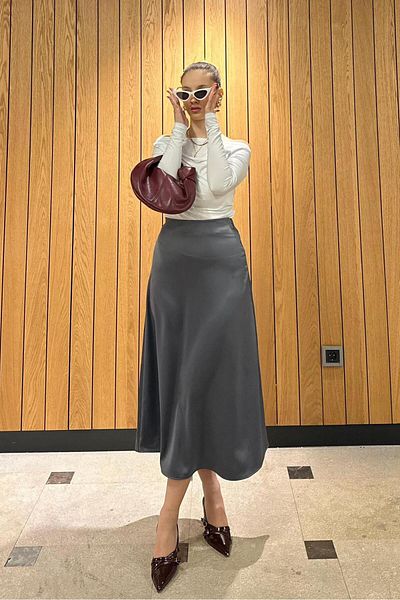 Madmext MG1409 Model Antracit Culoare Midi Fusta Damă din Satin