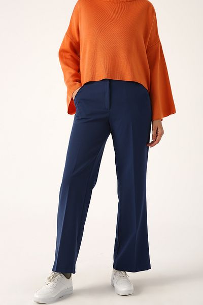 ALLDAY Wide Leg Trousers with Indigo Pockets