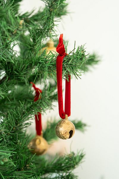 Beige & Stone X Den.Interiors Christmas Tree Ornament Red Small Gold Ball Bell