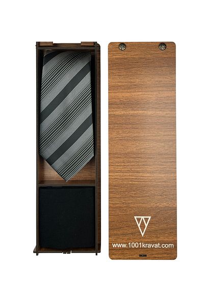 1001 Kravat Men's Gift Set with Wooden Box Classic Black Tie and Socks
