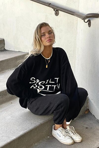 Madmext Pulover de damă negru cu gât supradimensionat scris Mg1596