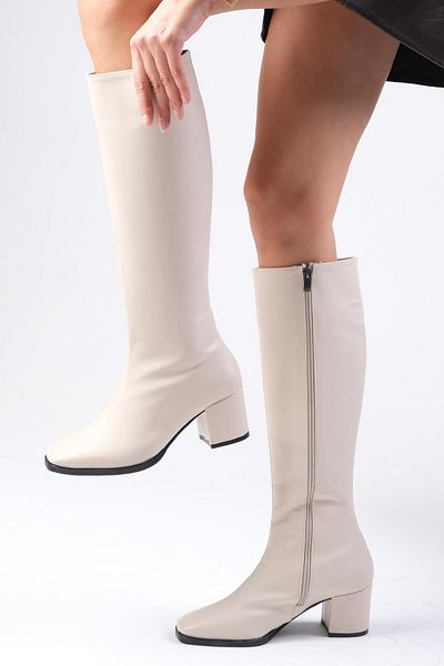 Mio Gusto Courtney Beigefarbener seitlicher Reißverschluss, dünne, mit Kunstpelz gefütterte, stumpfe Damenstiefel mit Absatz