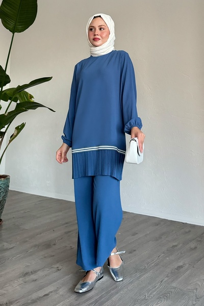 InStyle Подвійний комплект Індіго зі спідницею плісе