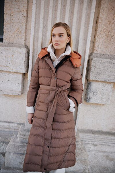 Womania WOMANİA BERLİN MONT