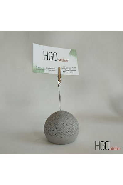 Hgo Atelier Concrete & Stone Crocodile Mouth Ball Note Holder