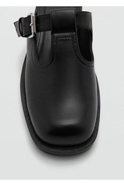 MANGO Woman Mule tarzı tokalı takunya