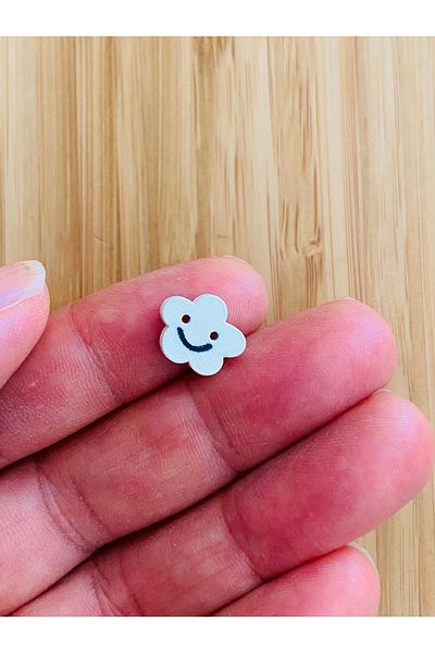 Kartopu White Painted Patterned Shaped Wood Button 12mm X 13mm. Pack of 6. The Smiling Face.