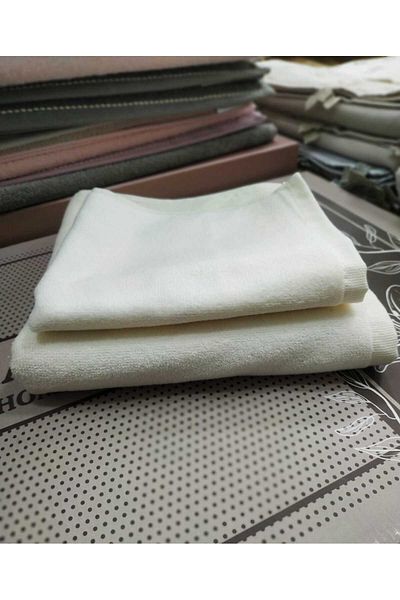 HMZ Textile Straight Draw with Velvet Mother and Girl Towel. Solid Color Velvet Gross Mother and Girl Towel