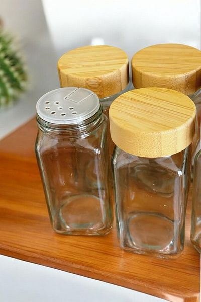 mightpera 12-Piece Square Shape Labeled Glass Spice Rack with Bamboo Lids