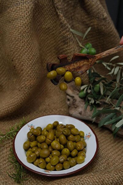 yöresel Ham Köy Kırma Yeşil Zeytin, 1 Kg