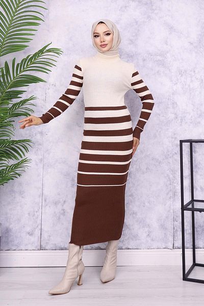 benguen 6041 Rochie maro din tricot cu guler rotit