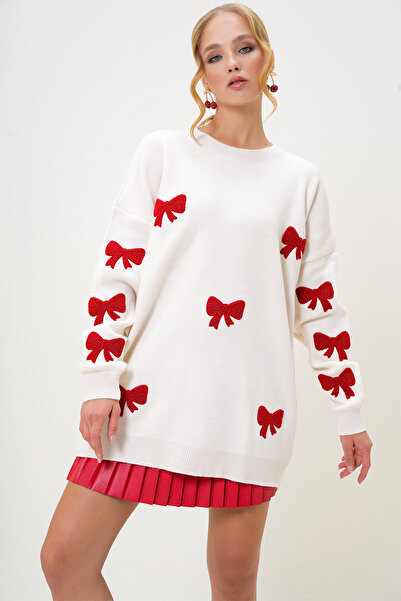 Trend Alaçatı Stili Women's Ecru Crew Neck Bow Embroidery Winter Knitwear Sweater Alc-X13232