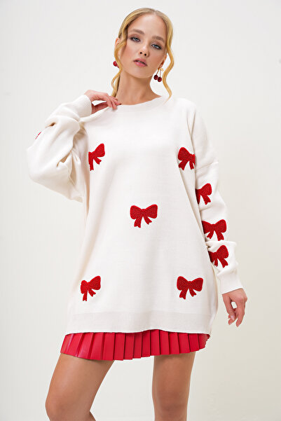 Trend Alaçatı Stili Women's Ecru Crew Neck Bow Embroidery Winter Knitwear Sweater Alc-X13232