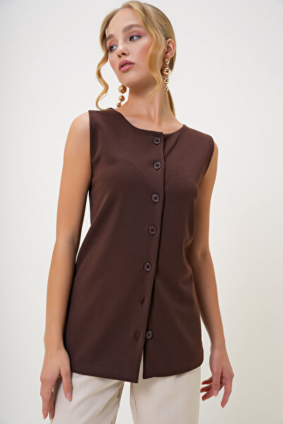 Trend Alaçatı Stili Women's Brown Crew Neck Knitted Crepe Long Vest Alc-X13005