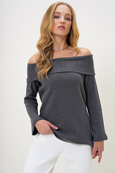 Trend Alaçatı Stili Γυναικεία υφασμάτινη μπλούζα Anthracite Madonna Collar Interlock ALC-X13117