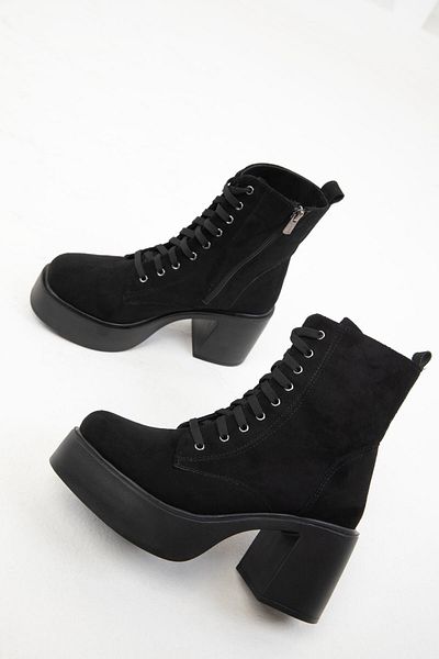 SOHO Damenstiefel aus schwarzem Wildleder – Modell 19985 Bootie