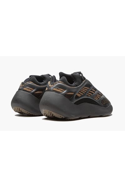 adidas Yeezy 700 V3 Clabro/Clabro/Clabro