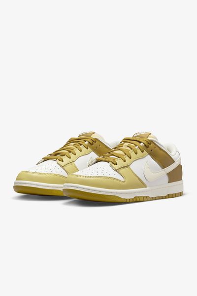 Nike Retro Dunk Low Sneakers