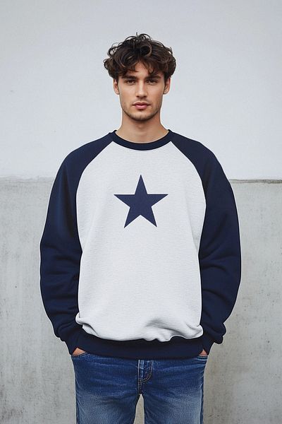 Edit by Trendyol Pánská mikina v námořnické modré s hvězdným potiskem – oversize střih Tedaw25Sw00078