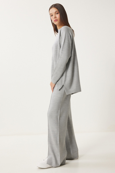 Happiness İstanbul Світло-сірий трикотажний комплект светр і штани MU00012