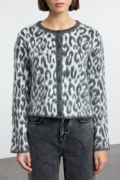 Trendyol Collection Antracitová pletenina s leopardím vzorem Cardigan Twoaw25Hi00378