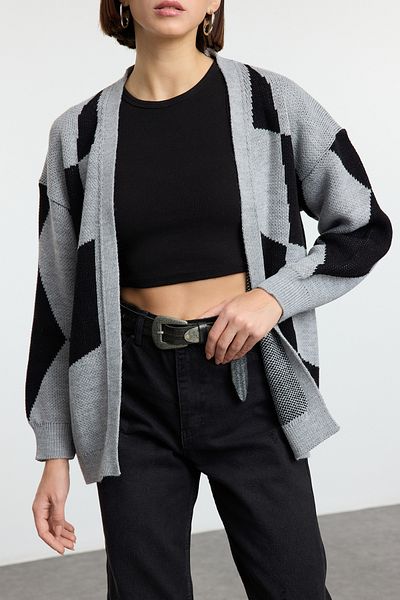 Edit by Trendyol Gray Geometric Print V-Neck Sweater Cardigan Tedaw25Hi00015