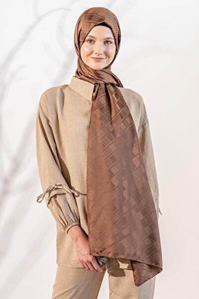 JAWEL Women's Cube Patterned Jacquard Shawl