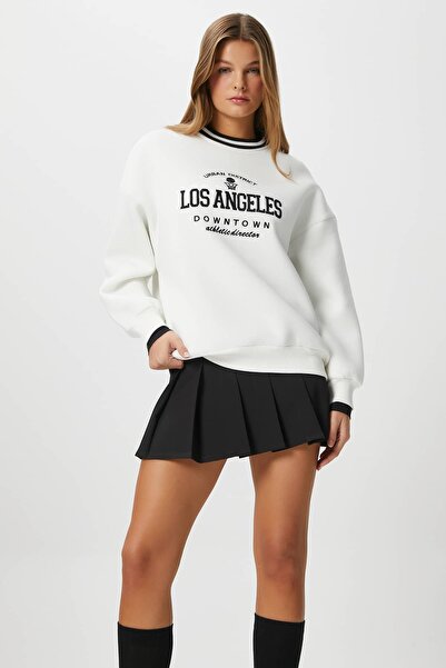Ritnice Women's Embroidered Los Angeles Fleece Inside Ecru Oversize Sweatshirt