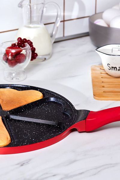 Karaca 26 Cm Biogranit Turnat Love Pancake Tigaie - Bucătar