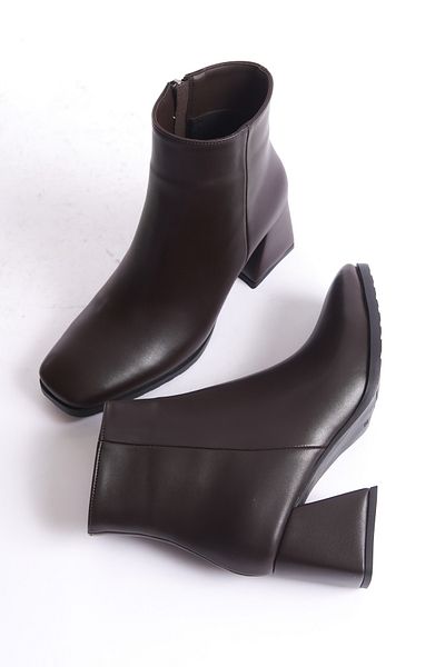 Modabuymus Καθημερινές μπότες με χοντρό τακούνι Ezstar Bitter Brown Color Blunt Toe