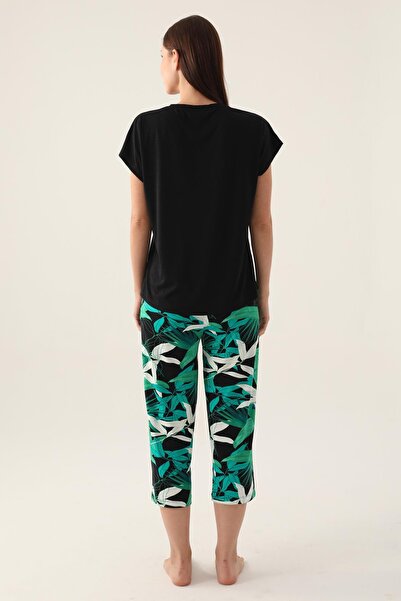 Arnetta V-Neck Floral Patterned Women's Capri Set - 100% Cotton