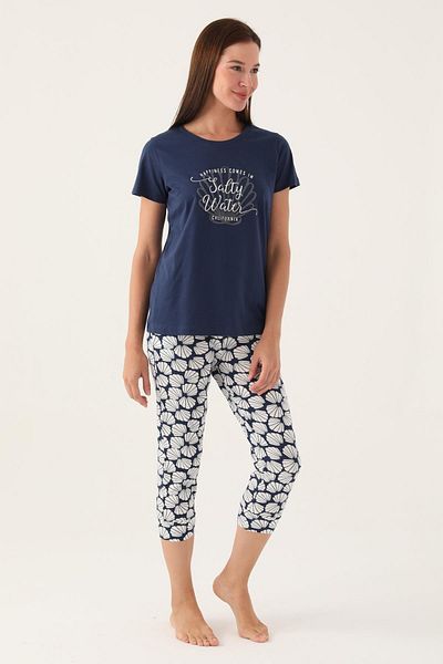 Arnetta Text Printed Crew Neck Women's Capri Set - 100% Cotton