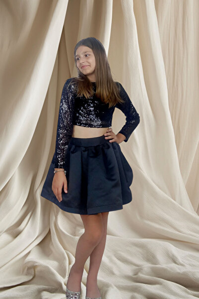 GİST KIZ ÇOCUK SİYAH SATEN ETEK SİYAH PULLU UZUN KOLLU CROP ABİYE TAKIM