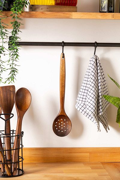 FH finehome Acacia Colander - Handy Design