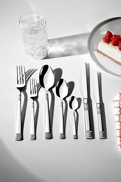 Nehir Dila Plain 12-Person 89-Piece Boxed Cutlery Set