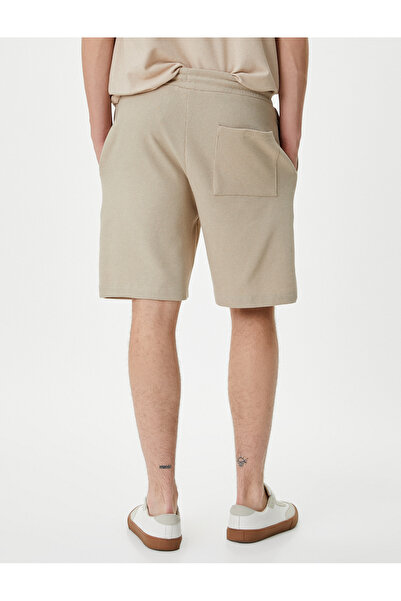 Koton Bermudashorts mit Schnürung in der Taille und Taschendetail