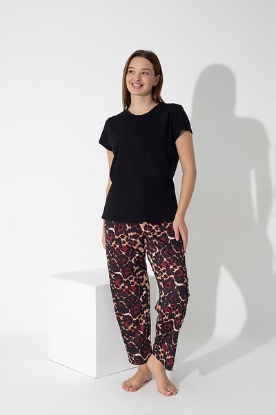 ModaLeaf Set de pijamale cu mânecă scurtă cu model de leopard, de culoare neagră, burgundă 309