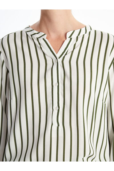 LC Waikiki Kaçık Yaka Çizgili Uzun Kollu Kadın Bluz