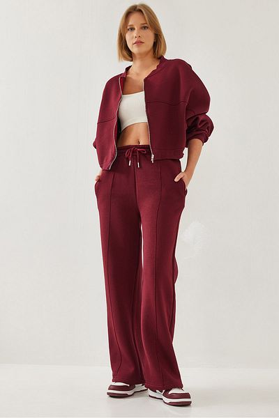 Bianco Lucci Women's Three Thread Zippered Raised Bottom Top Suit 60351190