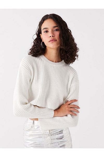 LC Waikiki Kurzer Strickpullover für Damen mit Rundhalsausschnitt, langen Ärmeln