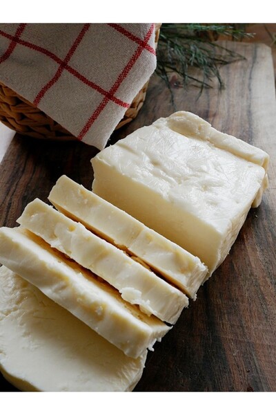 GÜLCAN HANIMIN ÇİFTLİĞİ Şirden Mayalı Keçi Ezine Peyniri 1KG