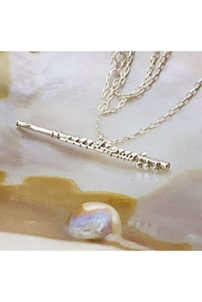 BUTİK GÜMÜŞ Gümüş Küçük 3d Yan Flüt Kolye (BG-KLY-704)