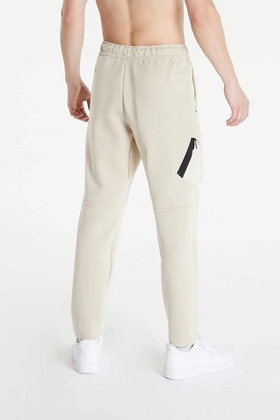 Nike Tech Fleece Utility Cargo Pants Brown Long Cut Men's Sweatpants