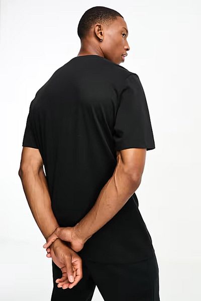 Nike Μπλουζάκι προπόνησης Dri Fit Swoosh Graphic Μαύρο Ανδρικό μπλουζάκι προπόνησης για τρέξιμο μαύρο