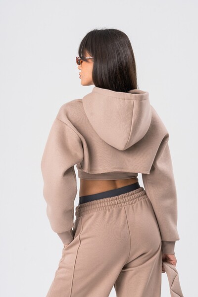 go gang own Feel Built Crop részletes kapucnis női rövid pulóver