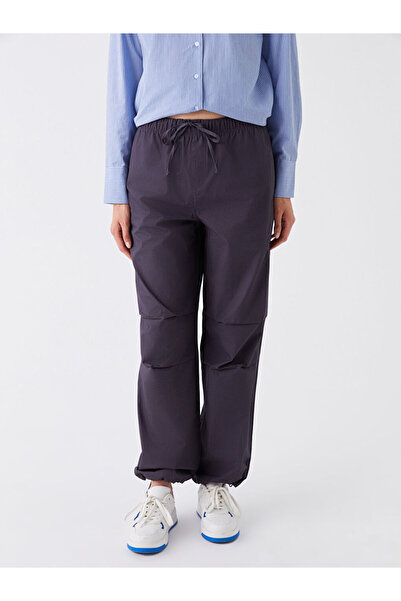 LC Waikiki Kadın Beli Lastikli Düz Paraşüt Pantolon