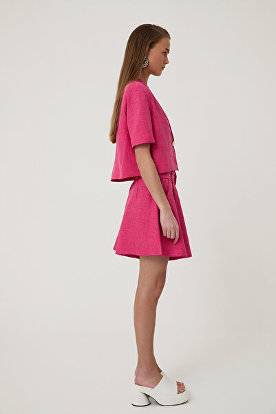 Quzu Kemer Detaylı Mini Şort Pembe
