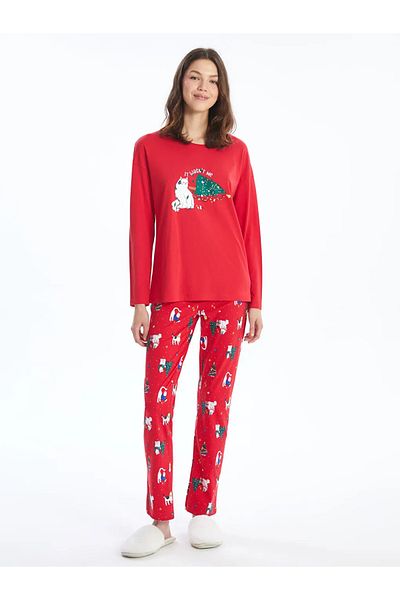 LC Waikiki Vibrant Red Printed Crew Neck Christmas Themed Women's Pajamas Set